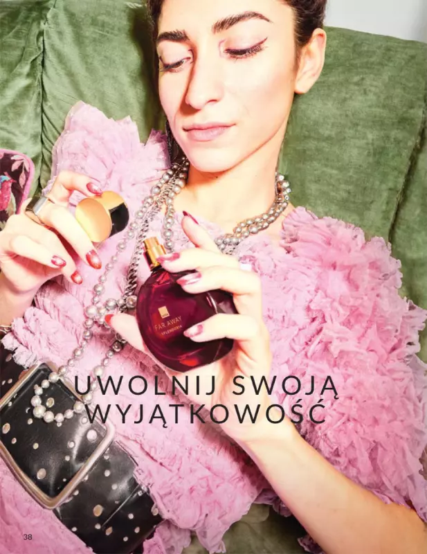 AVON - gazetka promocyjna Katalog Październik 2025 od środy 01.10 do piątku 31.10 - strona 38